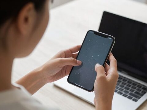 Cara Mengatasi HP Kena Air Baterai Tanam Layar Mati